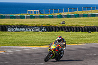 anglesey-no-limits-trackday;anglesey-photographs;anglesey-trackday-photographs;enduro-digital-images;event-digital-images;eventdigitalimages;no-limits-trackdays;peter-wileman-photography;racing-digital-images;trac-mon;trackday-digital-images;trackday-photos;ty-croes